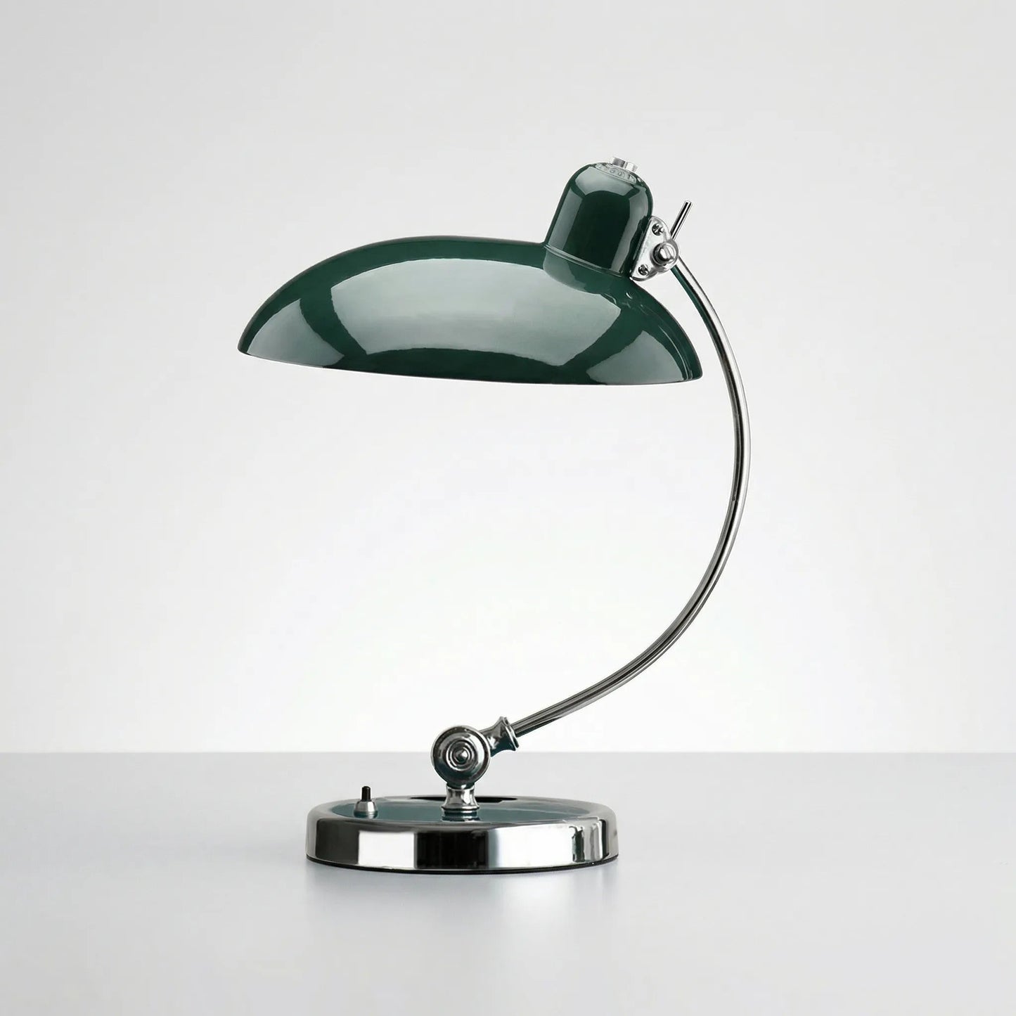 Bauhaven | Verstellbare Vintage-Bauhaus-Schreibtischlampe 11