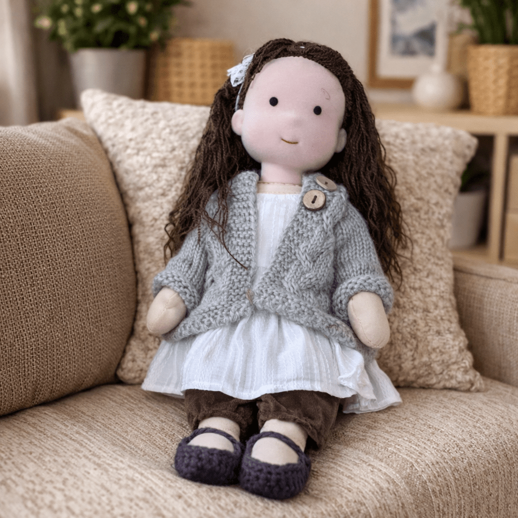 ELORA | Handgefertigte Waldorfpuppe aus Baumwolle 30
