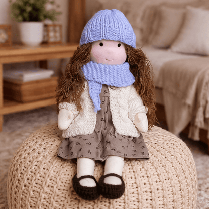 ELORA | Handgefertigte Waldorfpuppe aus Baumwolle 4