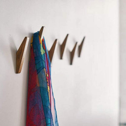 ElmHooks | Set aus 6 skandinavischen Wandhaken aus Holz 1