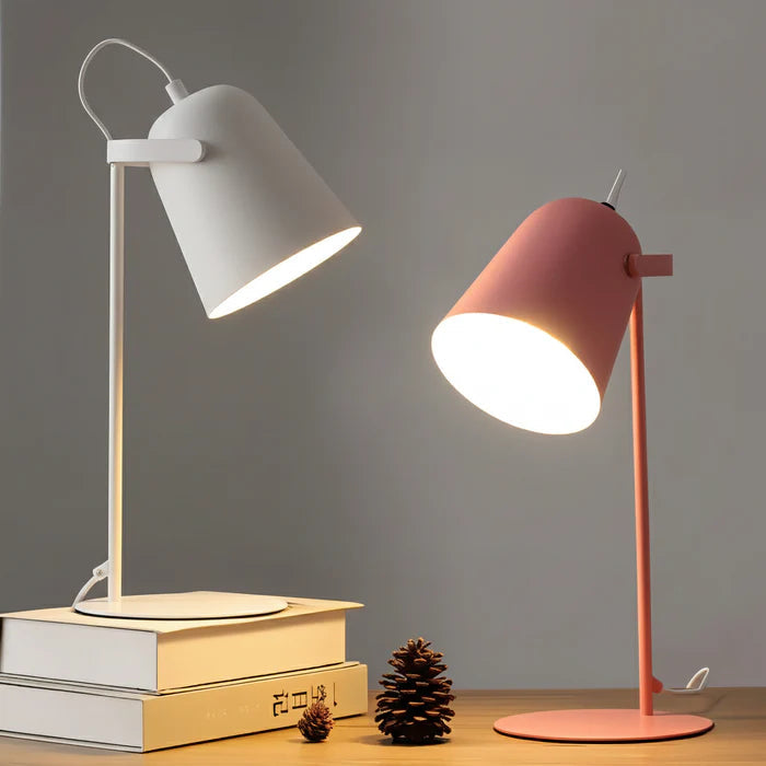 Erion | Moderne LED-Tischlampe für Schreibtisch und Nachttisch 1