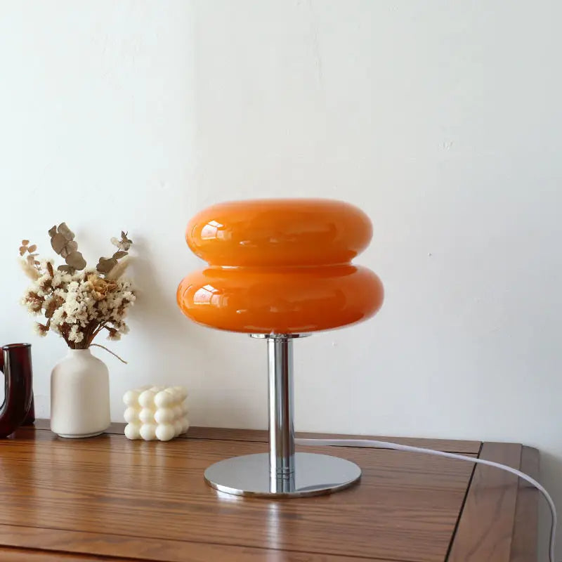 Glowvelle | Skulpturale Tischlampe mit Glasschirm 4