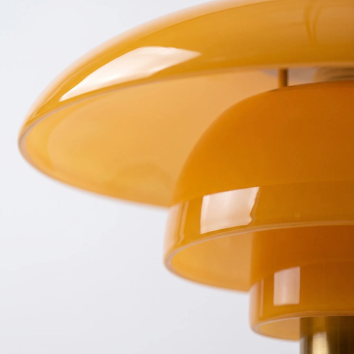 Moderne Retro-Tischlampe | Elegante Beleuchtung für Zuhause 3