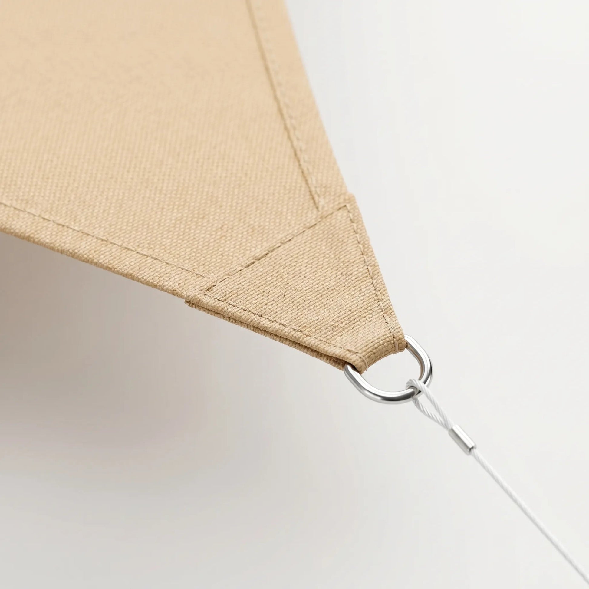 Wasserdichtes Sonnensegel Beige | Dreieckiger Sonnenschutz für Balkon 3
